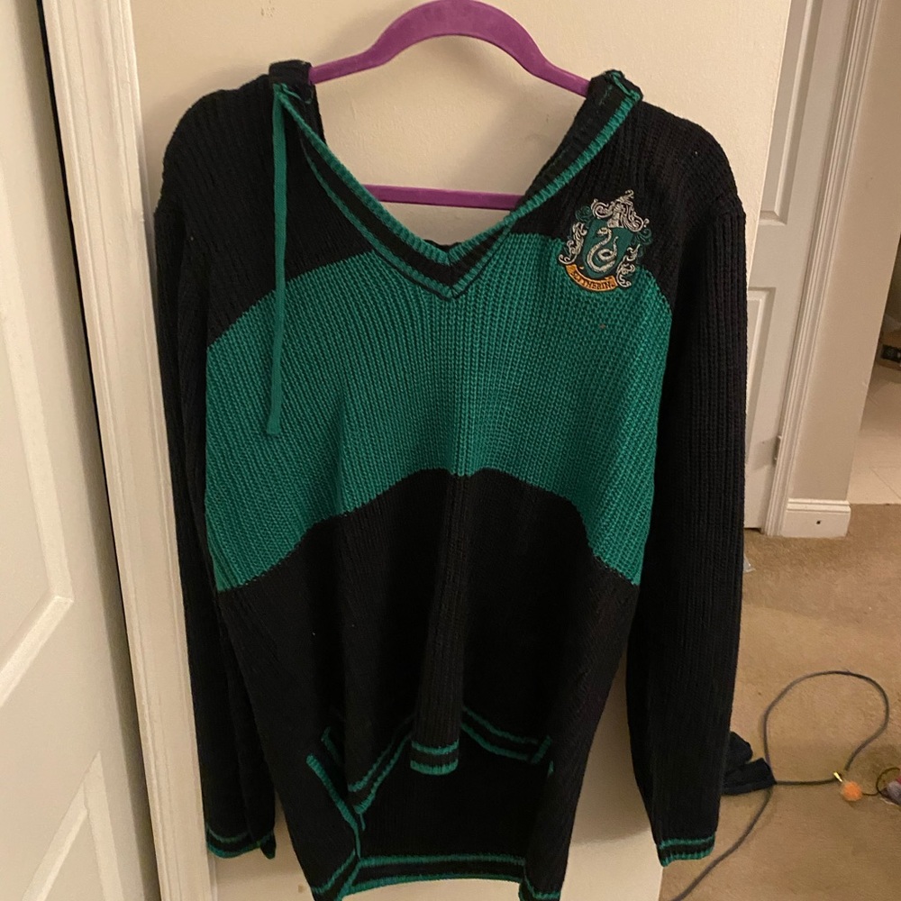 Harry Potter Slytherin House Hoodie/Sweater - NWT